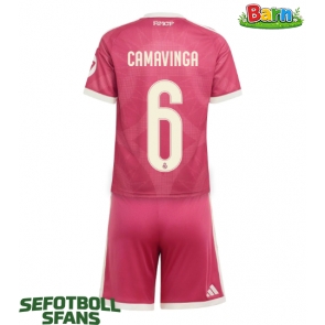 Real Madrid Eduardo Camavinga #6 Tredjeställ Barn 2026-27 Kortärmad (+ Korta byxor)